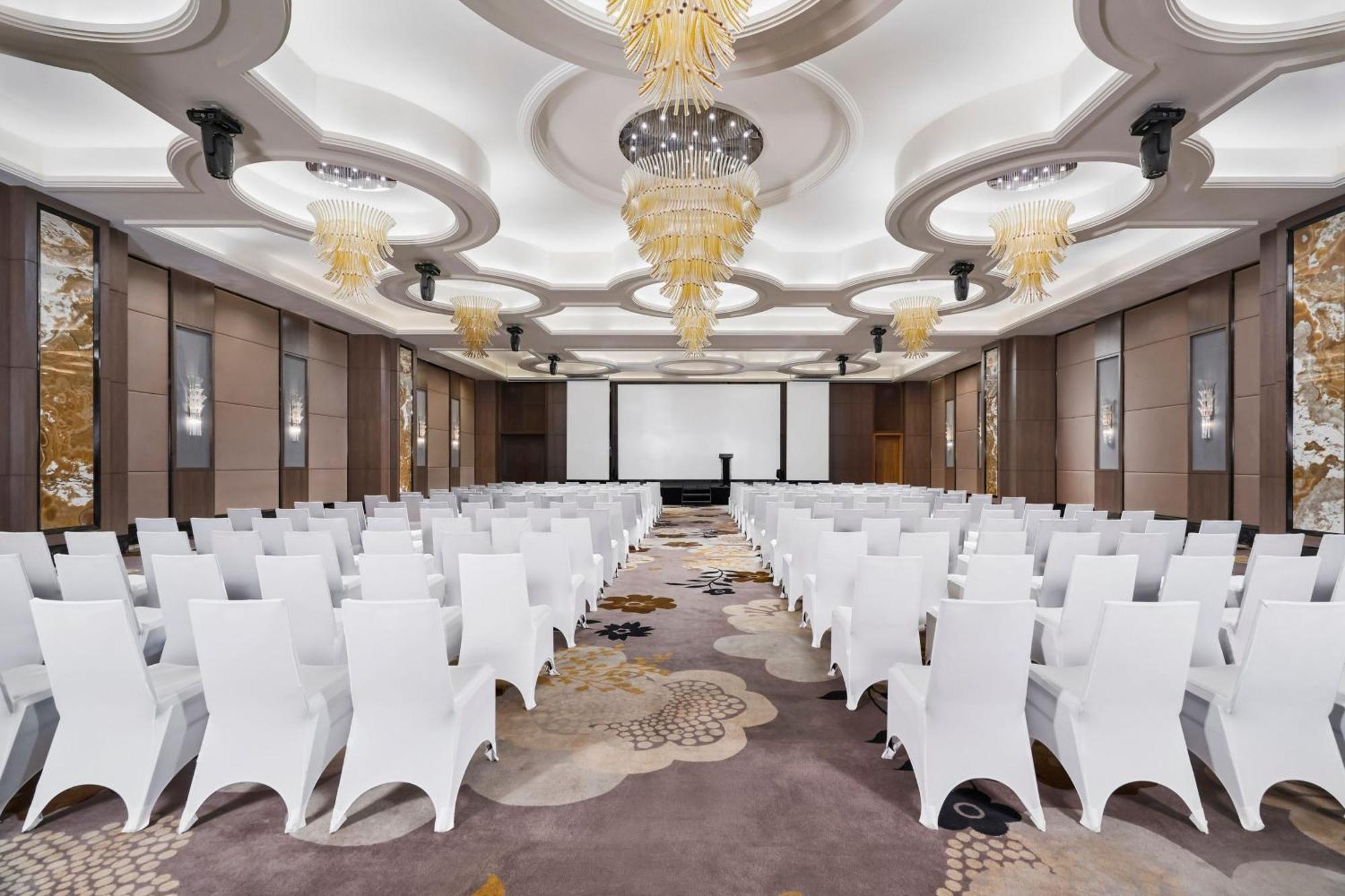 Sheraton Cần Thơ Kültér fotó The ballroom