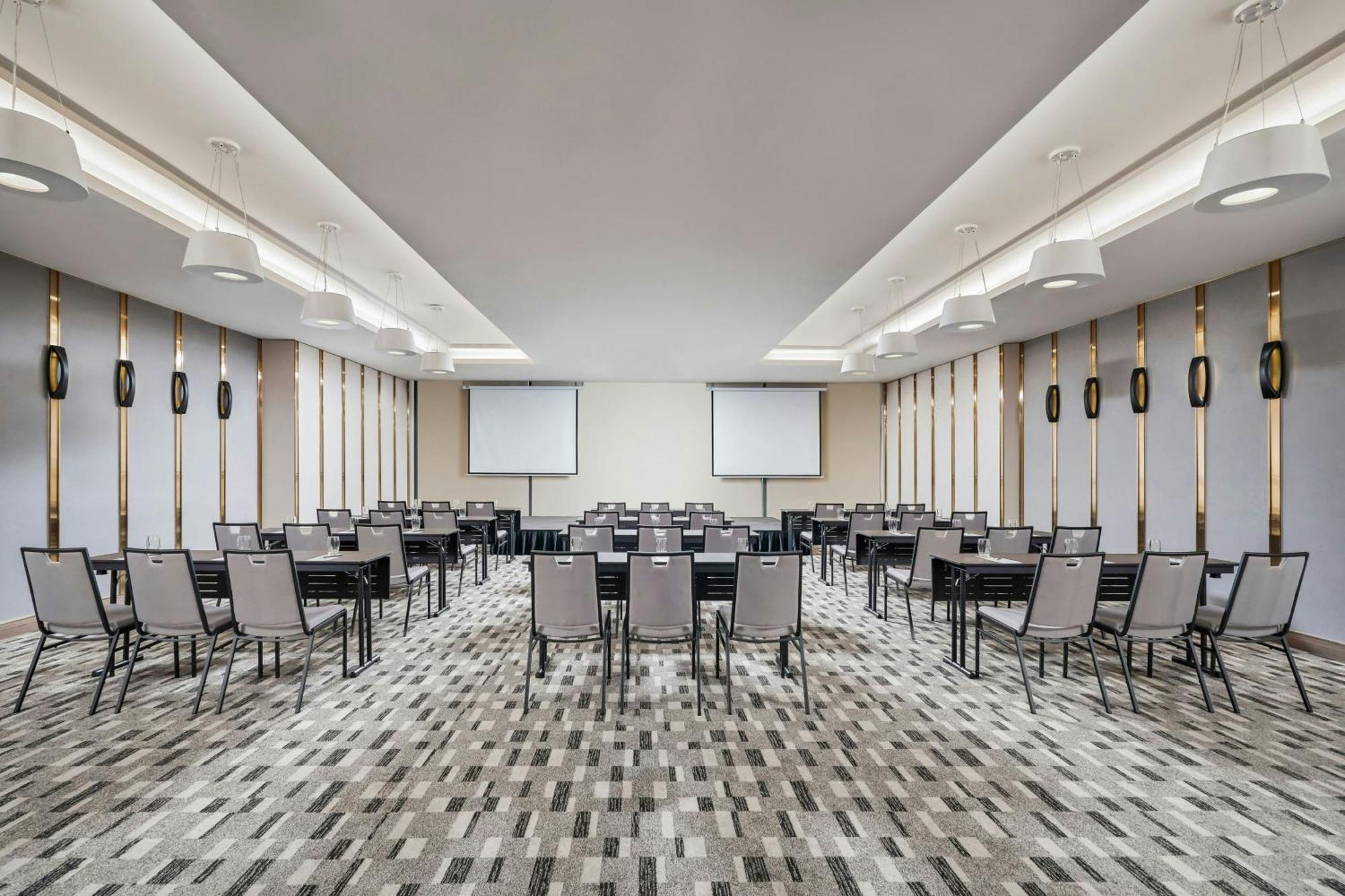 Sheraton Cần Thơ Kültér fotó Meeting room